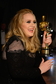 Adele02242013_85thAnnualAcademyAwardsGovernorsBall2.jpg
