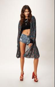 blumoon_topanga_blufloral_kimono_front_03-edit_1.jpg