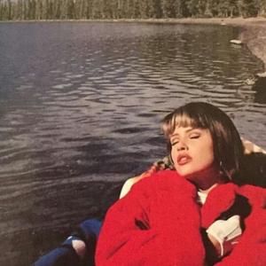 Internet Explorer Wallpaper (6).jpg