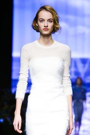 Max-Mara-RTW-FW15-Milan-1643-1424944582-bigthumb.jpg