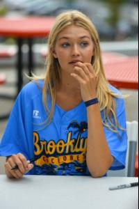 post-84610-0-86211800-1423760138_thumb.j