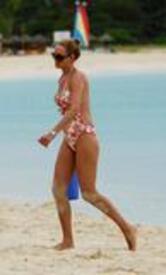 th_Celebutopia_Uma_Thurman_on_holiday_in_the_Caribbean_14.jpg