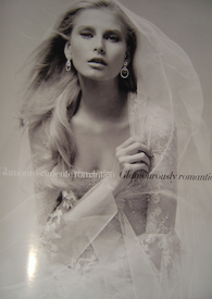 Pronovias2007es02.jpg