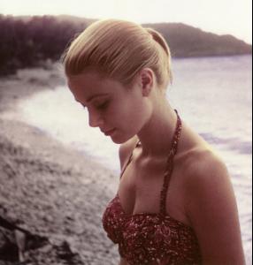 Grace_Kelly_rg_07243172_6.jpg