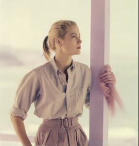 Grace_Kelly_rg_14243172_12.jpg