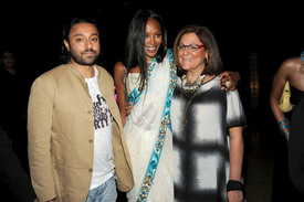 celeb-city.org_Naomi_Campbel_VOGUE_INDIA_Kick-off_Party_020.jpg
