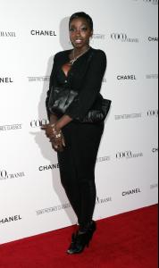 celebrity-paradise.com-The_Elder-Estelle_2009-09-15_-_premiere_of_Coco_Before_Chanel_in_NY.jpg