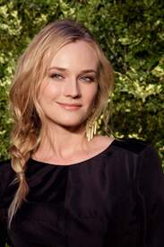 Diane Kruger green2.jpg