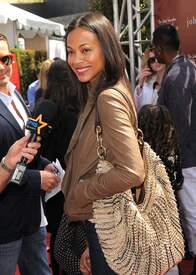 Zoe_Saldana_8th_Annual_Stuart_House_Benefit_027.jpg