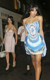 celebrity_paradise.com_TheElder_JadeEwenandAmelleBerrabah2010_03_20_leavingAltoclub10.jpg