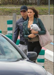 392000884_Celebutopia_NET.Irina_Shayk_and_Cristiano_Ronaldo_spotted_in_Madrid.03_17_2011.HQ.3_122_768lo.jpg