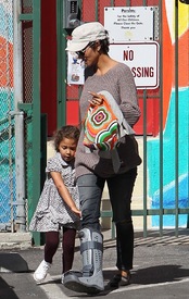 Halle Berry picks up Nahla from school in L.A. 22.2.2012_30.jpg