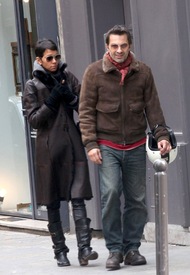 Halle Berry pictured in Paris on a motorbike 19.3.2012_02.jpg