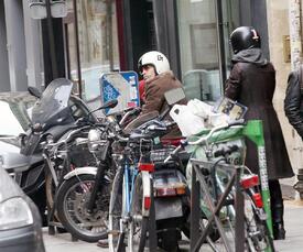 Halle Berry pictured in Paris on a motorbike 19.3.2012_08.jpg