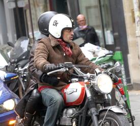 Halle Berry pictured in Paris on a motorbike 19.3.2012_15.jpg