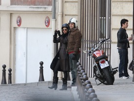 Halle Berry pictured in Paris on a motorbike 19.3.2012_18.jpg