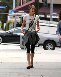 post-86031-0-77652600-1395601610_thumb.j