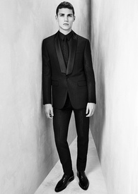 givenchy_tuxedos_s16_1_bd_jpg_8922_jpeg_9169.jpg