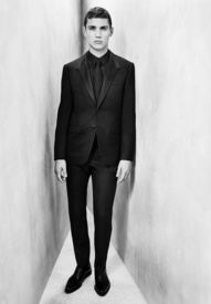 givenchy_tuxedos_s16_2_bd_jpg_6521_jpeg_6177.jpg