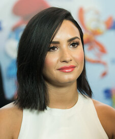 Demi_Lovato__129_.jpg