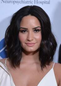 Demi_Lovato_042.jpg