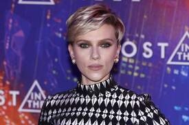 scarjo210317BZNimage2.jpg