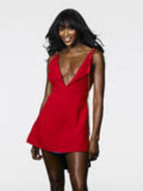 th_NaomiCampbell_shoot13.jpg