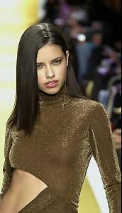 adriana_lima_372.jpg
