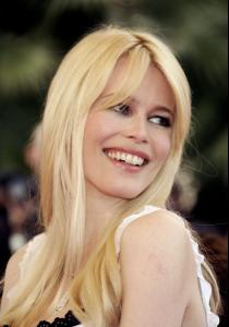 50354_Claudia_Schiffer_El_Laberinto_Del_Fauno_Premiere_in_Cannes_09.jpg