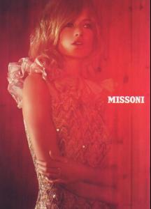 carolyn_murphy_missoni_FW06_2.jpg