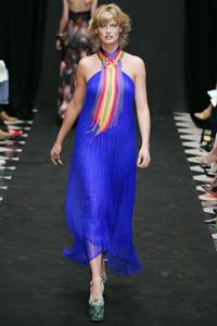 linda_Giles_Spring_2005_Ready_to_Wear3.jpg