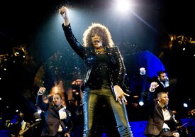 whitneyhoustonperformsattheo2arenatikipetercelebritycity001.jpg