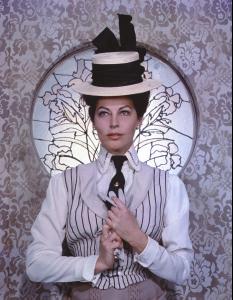 33863_ava_gardner_the_celebrity_city_1524_122_590lo.jpg