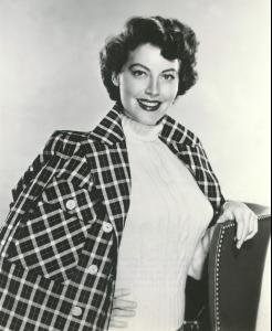 34698_ava_gardner_the_celebrity_city_6765_122_1197lo.jpg