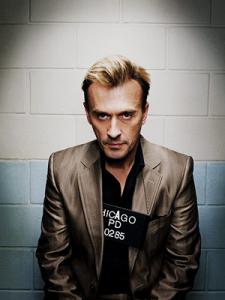 600full_robert_knepper.jpg