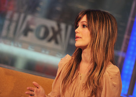 Tikipeter_Rachel_Bilson_visits_FOX_and_Friends_007.jpg