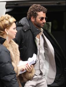 18321_Jennifer_Lawrence_and_Bradley_Cooper_on_the_set_of_David_O_Russell_s_new_film_in_Boston_MA_Apr.jpg