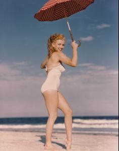 post-40923-0-09630300-1397916244_thumb.j