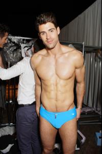 post-81951-0-26778000-1397382117_thumb.j