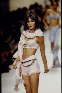carla_bruni_chane_316919_2.jpg