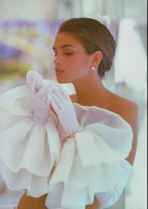 cindy_crawford_62315159_6.jpg