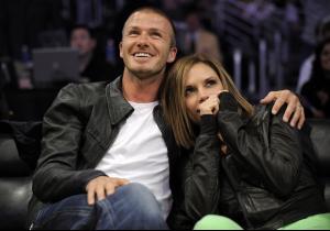 Victoria_and_David_Beckham_Los_Angeles_Lakers_and_San_Antonio_Spurs_play_03.jpg