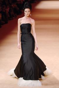 maria_Alexander_McQueen_Fall_2005.jpg