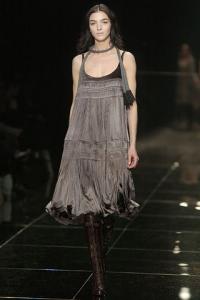 maria_Burberry_Prorsum_Fall_2005_Ready_to_Wear3.jpg