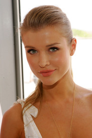 001_Joanna_Krupa.jpg