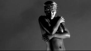 Rihanna Rock Star 101_149.jpg