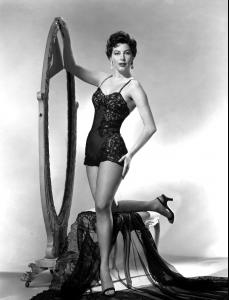 36259_ava_gardner_the_celebrity_city_51322_122_383lo.jpg