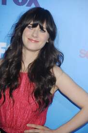 ZooeyDeschanelFOXUpfrontsinNewYorkMAY_16_2011HQx55_16.jpg
