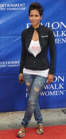 celebrity_paradise.com_Halle_Berry_Revlon_158.jpg