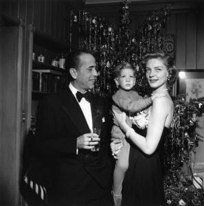 Humphrey_Bogart___Lauren_Bacall.jpg